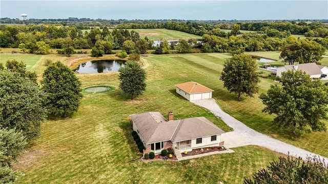 $525,000 | 13512 East 198th Street, Peculiar, MO 64078