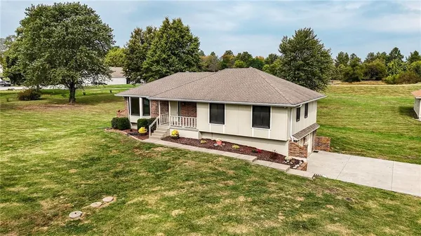 $499,900 | 13512 East 198th Street, Peculiar, MO 64078