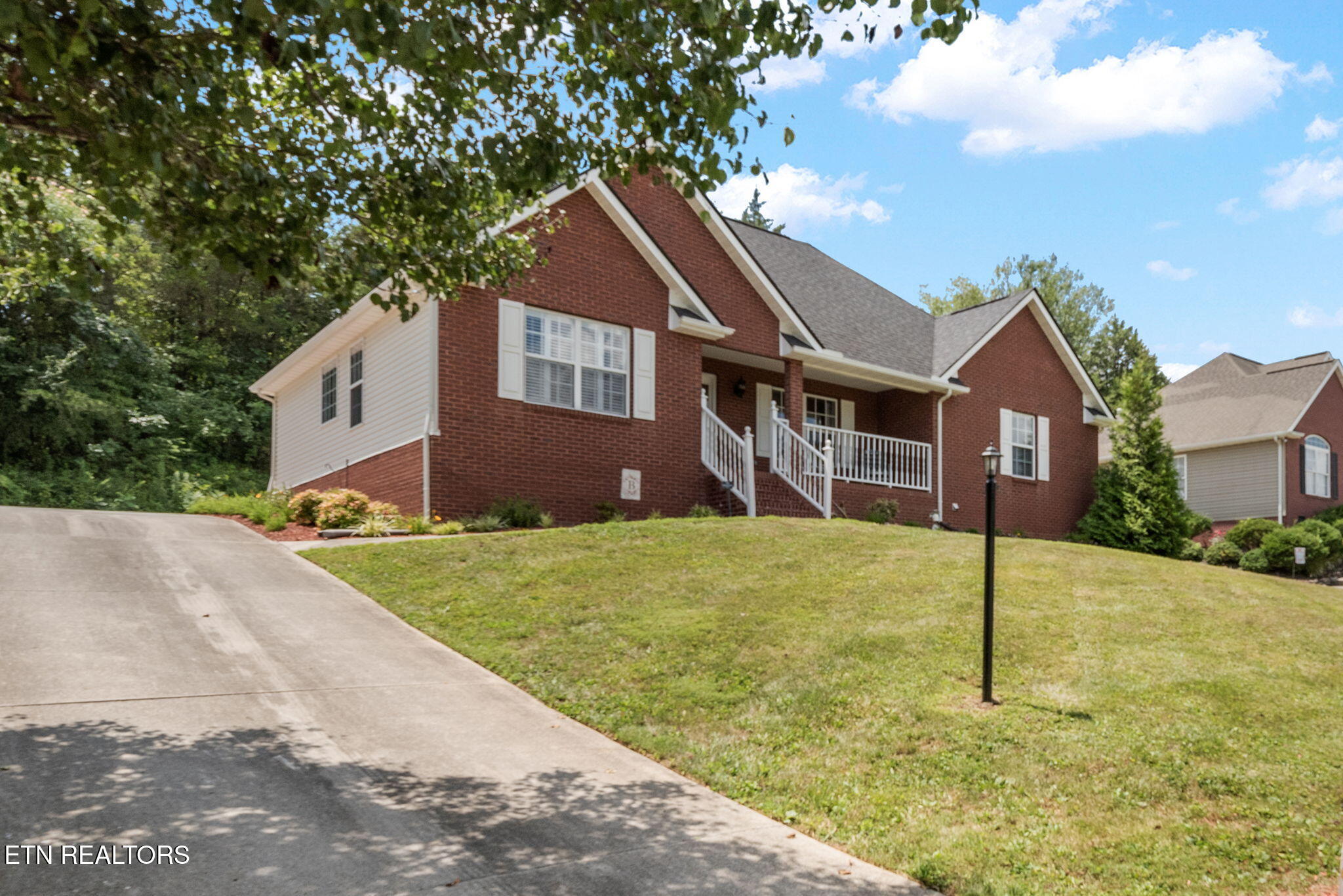 7609 Wilderness Path Road Corryton, TN 37721 - Photo 3 of 32 3