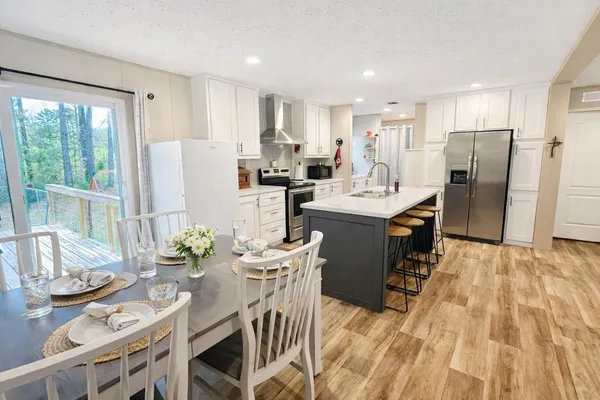 $299,000 | 1297 Heaven Drive, St. Stephen, SC 29479