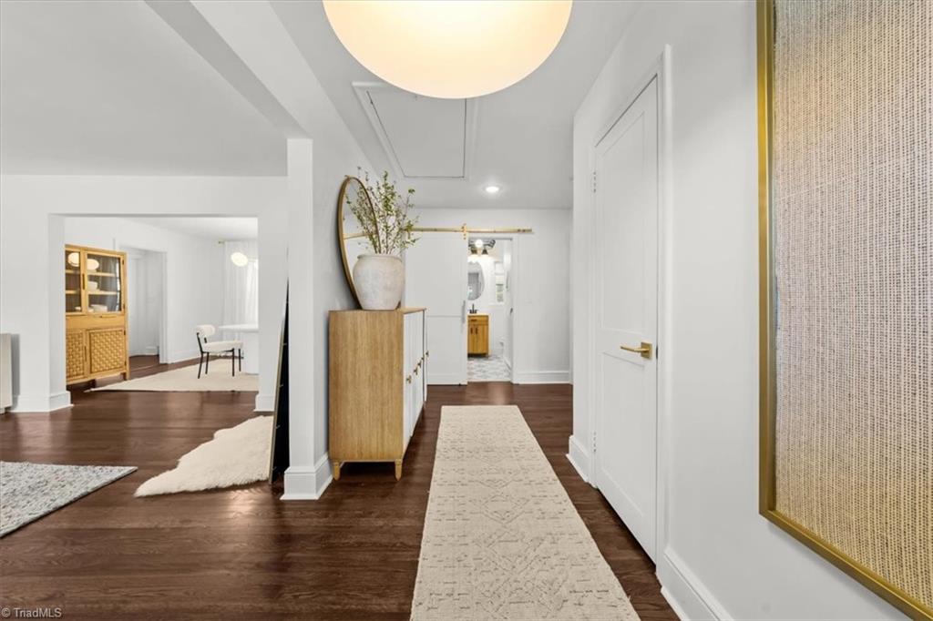 511 Spruce Street High Point, NC 27262 - Photo 4 of 40