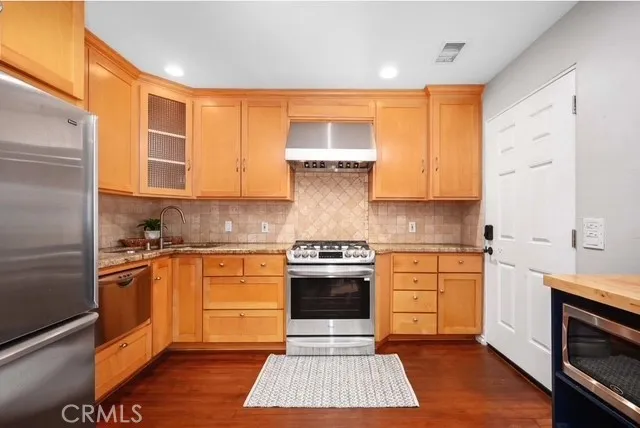 $1,749,000 | 215-215 Marine Avenue, Newport Beach, CA 92662