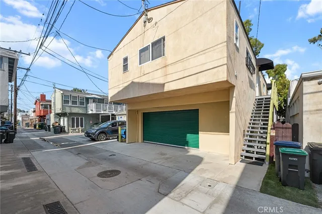 $1,749,000 | 215-215 Marine Avenue, Newport Beach, CA 92662