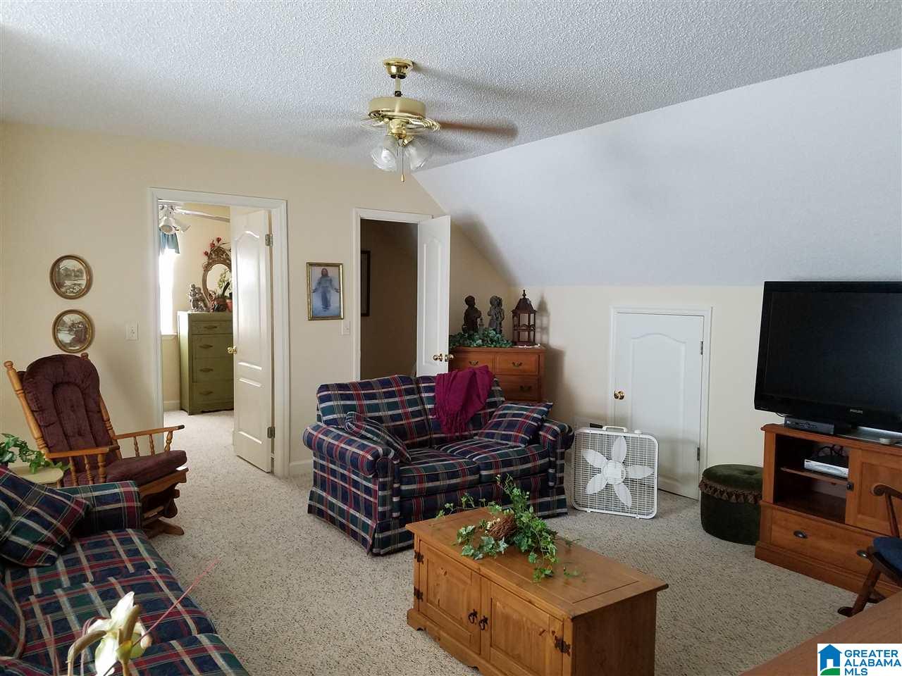 1479 Moore Road Altoona, AL 35952 - Photo 18 of 41