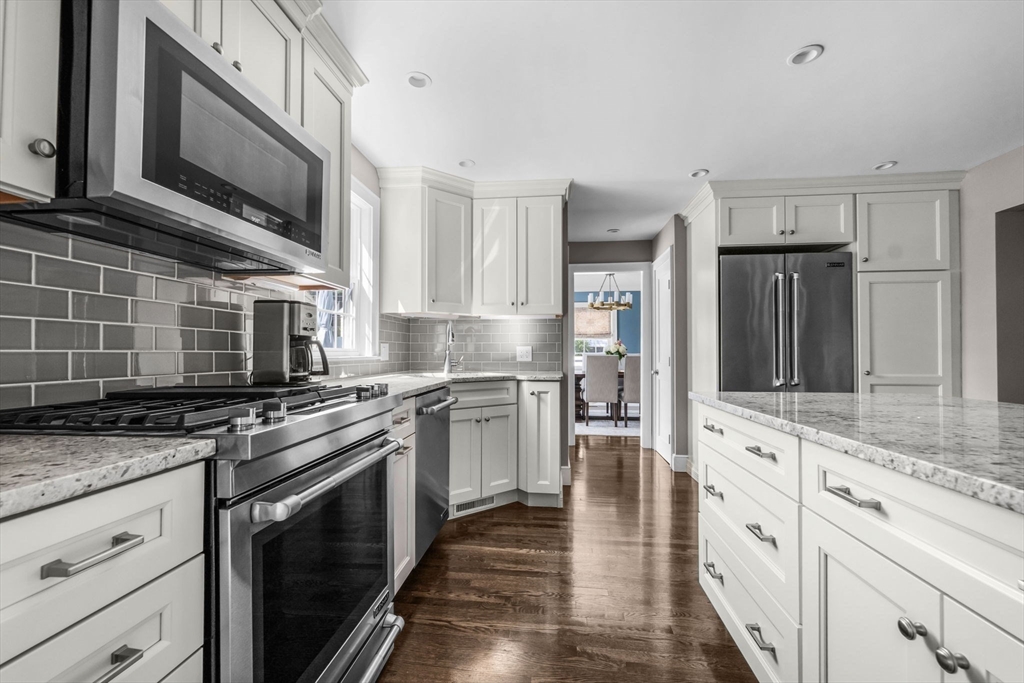 26 Regan Road Boston, MA 02124 - Photo 2 of 41 Gallery Image 2