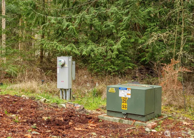 a view of a outdoor space