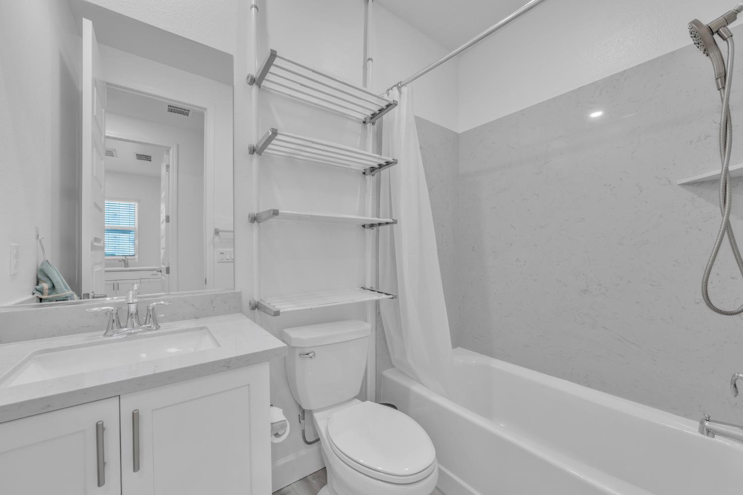 3406 Loggerhead Circle Folsom, CA 95630 - Photo 39 of 58