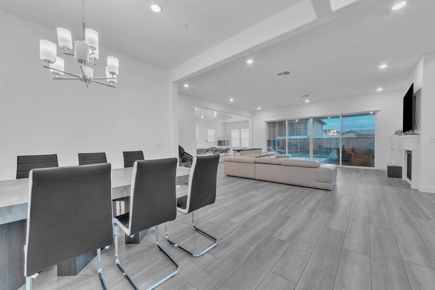 3406 Loggerhead Circle Folsom, CA 95630 - Photo 9 of 58