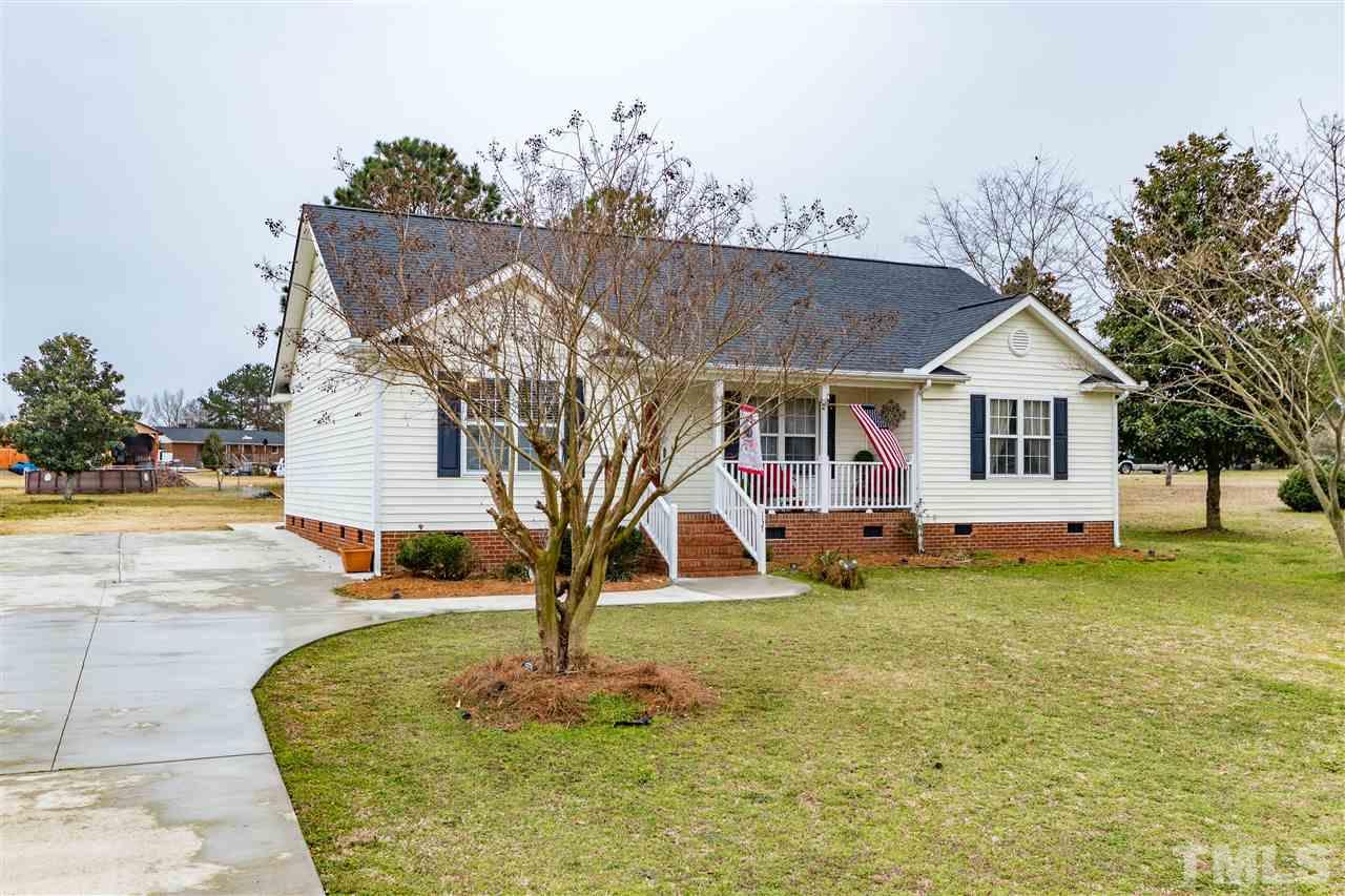 137 South Ridge Drive Garner, NC 27529 - Photo 3 of 30 Gallery Image 3