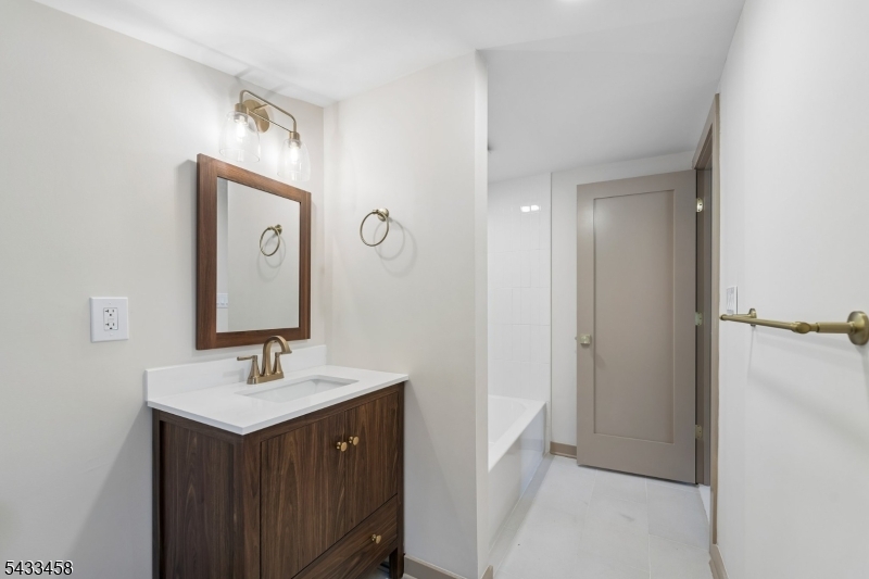 15 Elberta Road Maplewood, NJ 07040 - Photo 28 of 36
