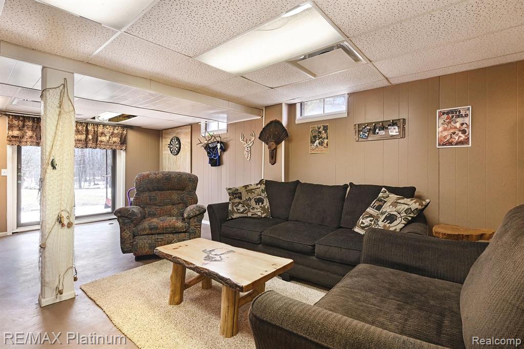12451 Williams Road Byron, MI 48418 - Photo 16 of 29