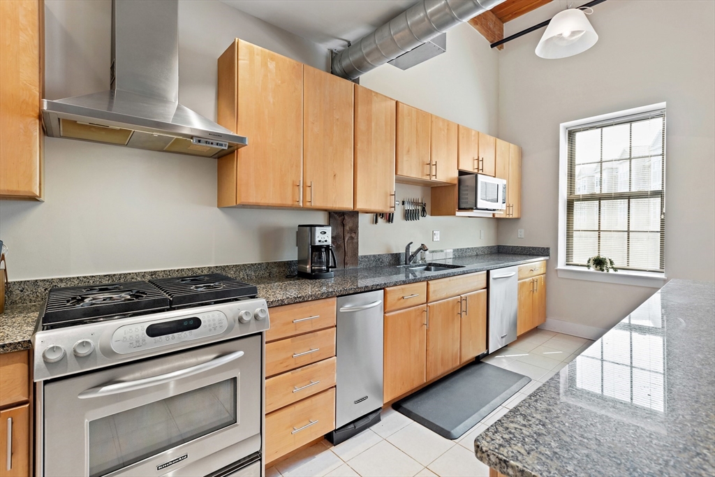 4 Powder Mill Square, Unit 107 Andover, MA 01810 - Photo 7 of 26 Gallery Image 7