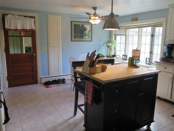 25 Paxton Road Spencer, MA 01562 - Photo 8 of 29 Gallery Image 8