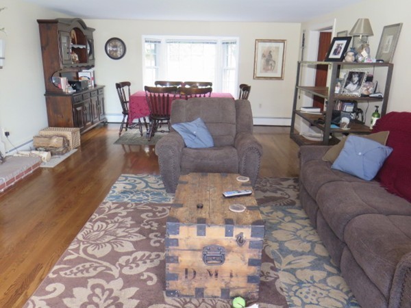 25 Paxton Road Spencer, MA 01562 - Photo 9 of 29 Gallery Image 9