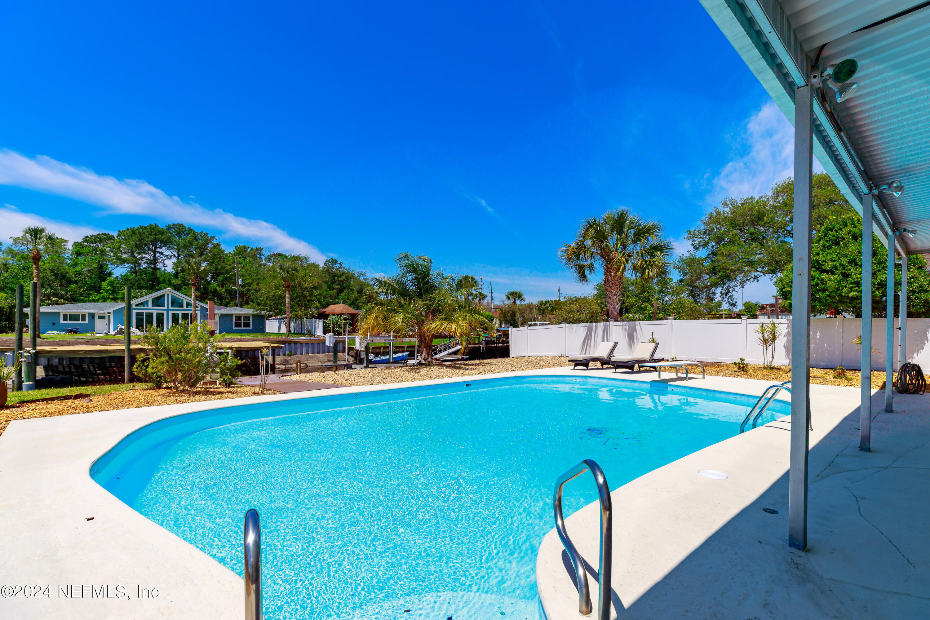 3336 Palm Island Road Jacksonville, FL 32250 - Photo 44 of 67 Salt Water Pool