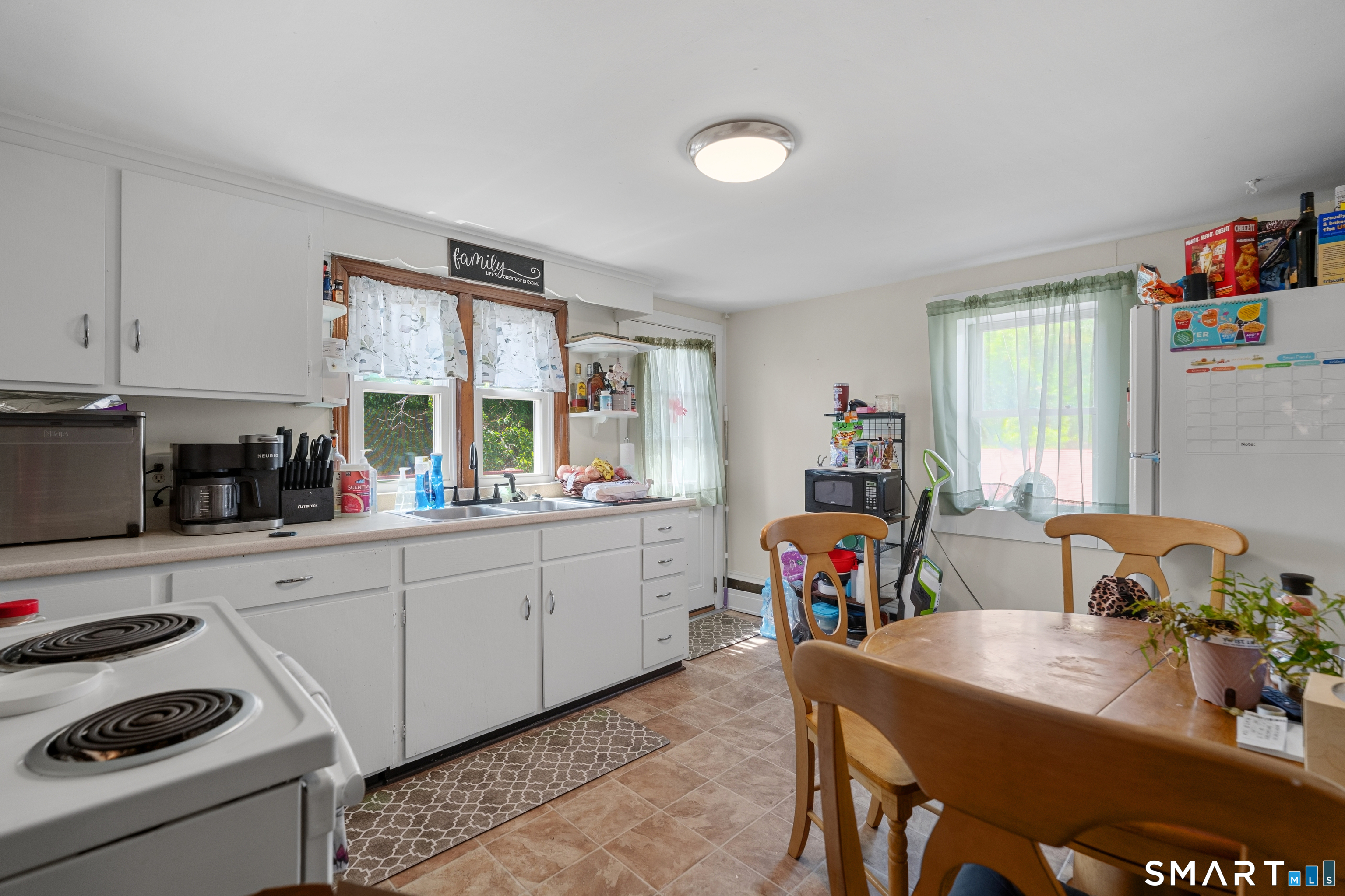 60 Primrose Street Waterbury, CT 06708 - Photo 16 of 26