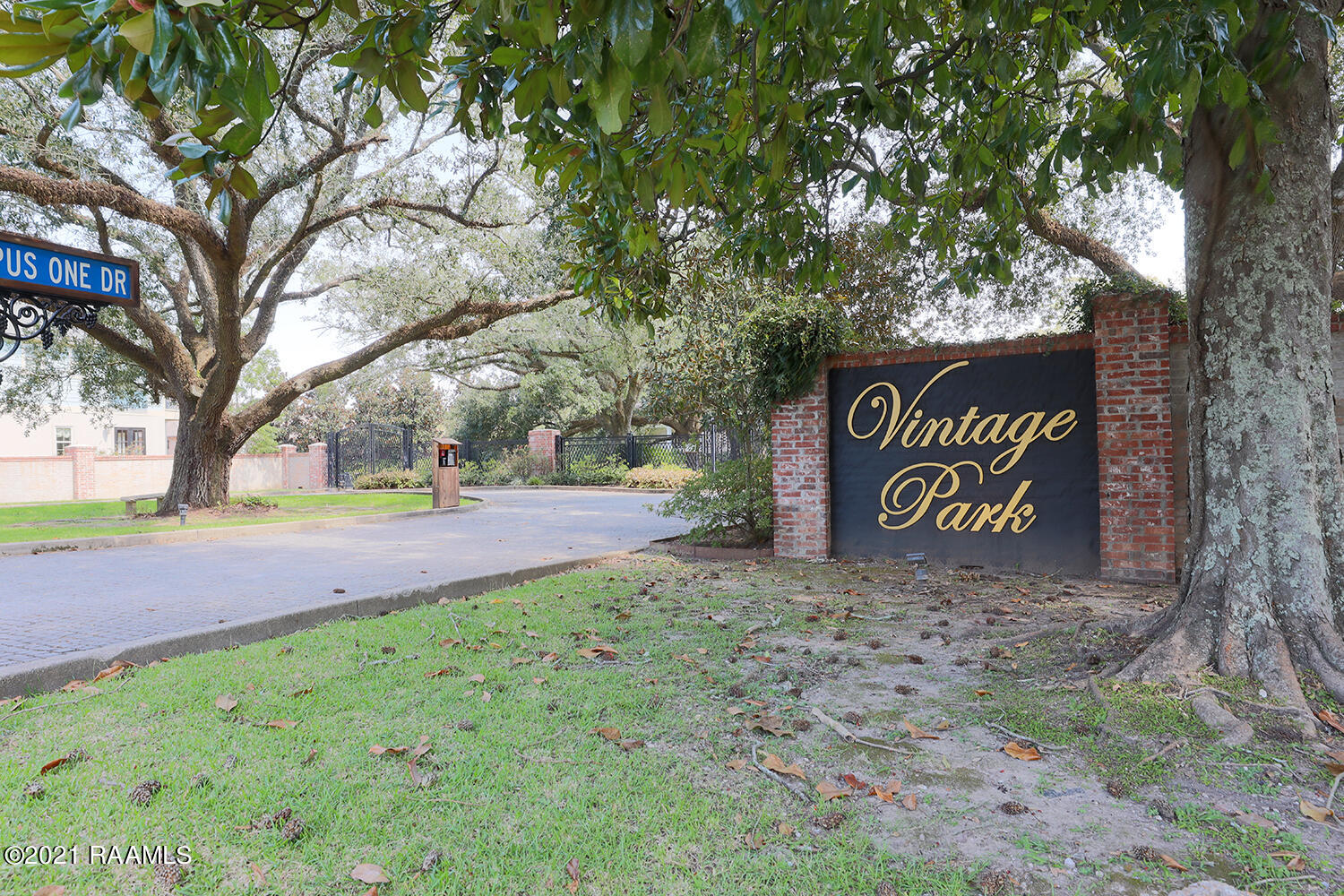 110 Reidel Private Road Broussard, LA 70518 - Photo 22 of 28 vintage park-25