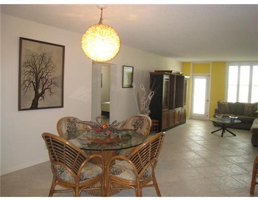 2851 South Ocean Boulevard, Unit 4S Boca Raton, FL 33432 - Photo 1 of 16 Primary Photo