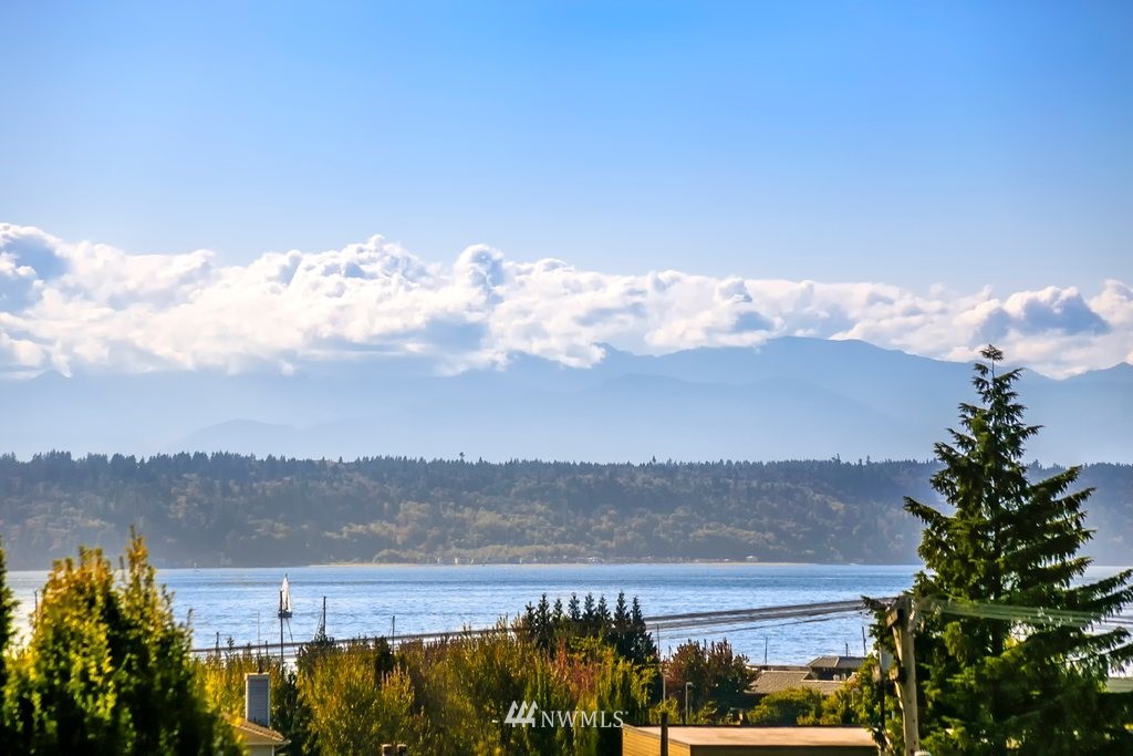 523 Maple Street, Unit 102 Edmonds, WA 98020 - Photo 25 of 25 Gallery Image 25