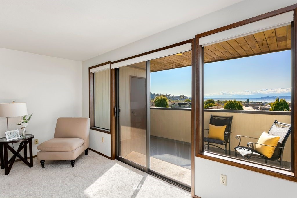 523 Maple Street, Unit 102 Edmonds, WA 98020 - Photo 10 of 25 Gallery Image 10