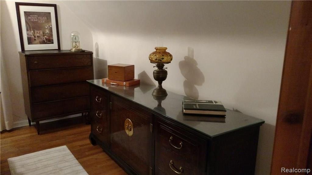 21350 Greenview Road Southfield, MI 48075 - Photo 14 of 32