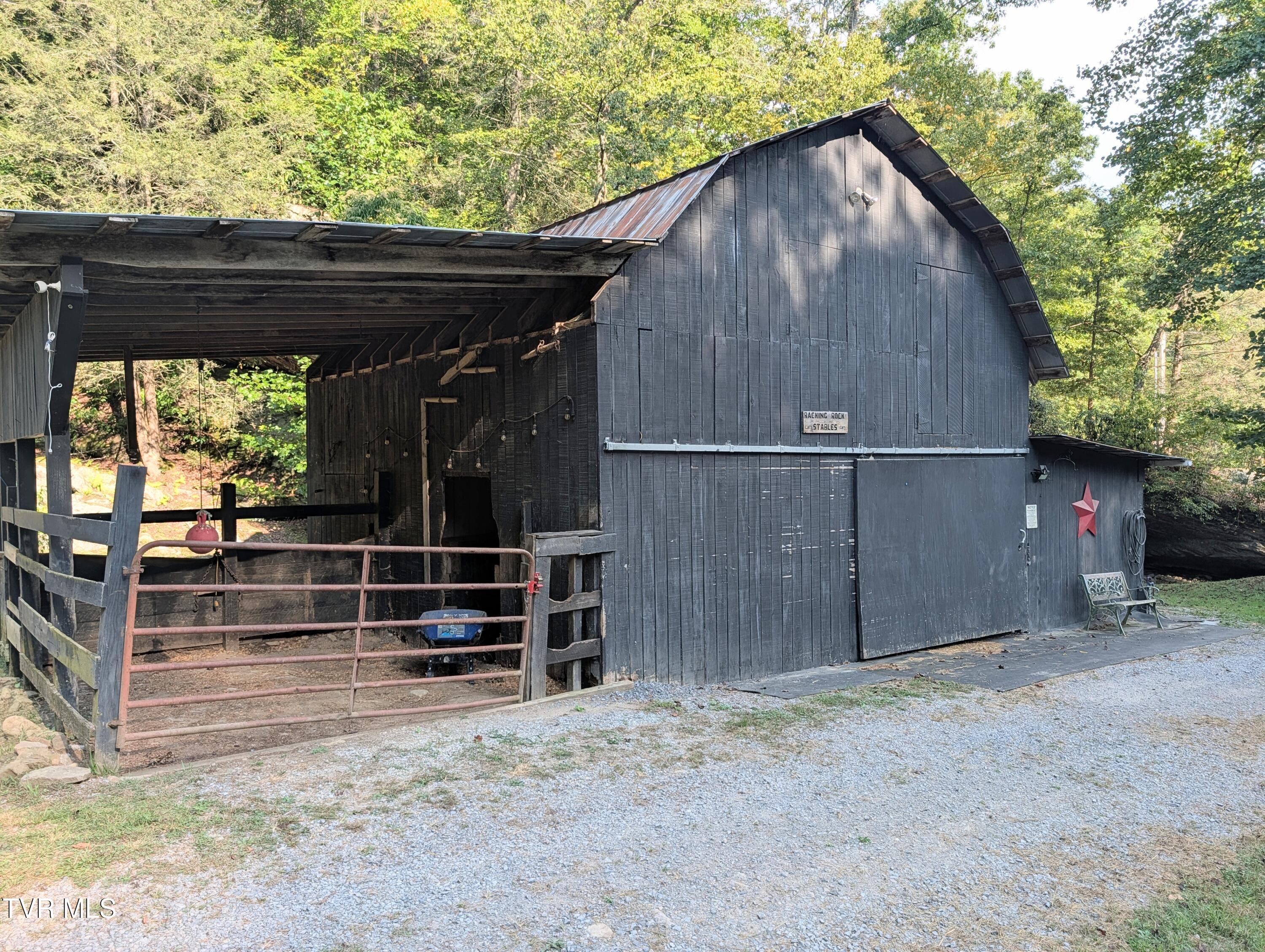 556 Racking Rock Road Clintwood, VA 24228 - Photo 14 of 56 9986