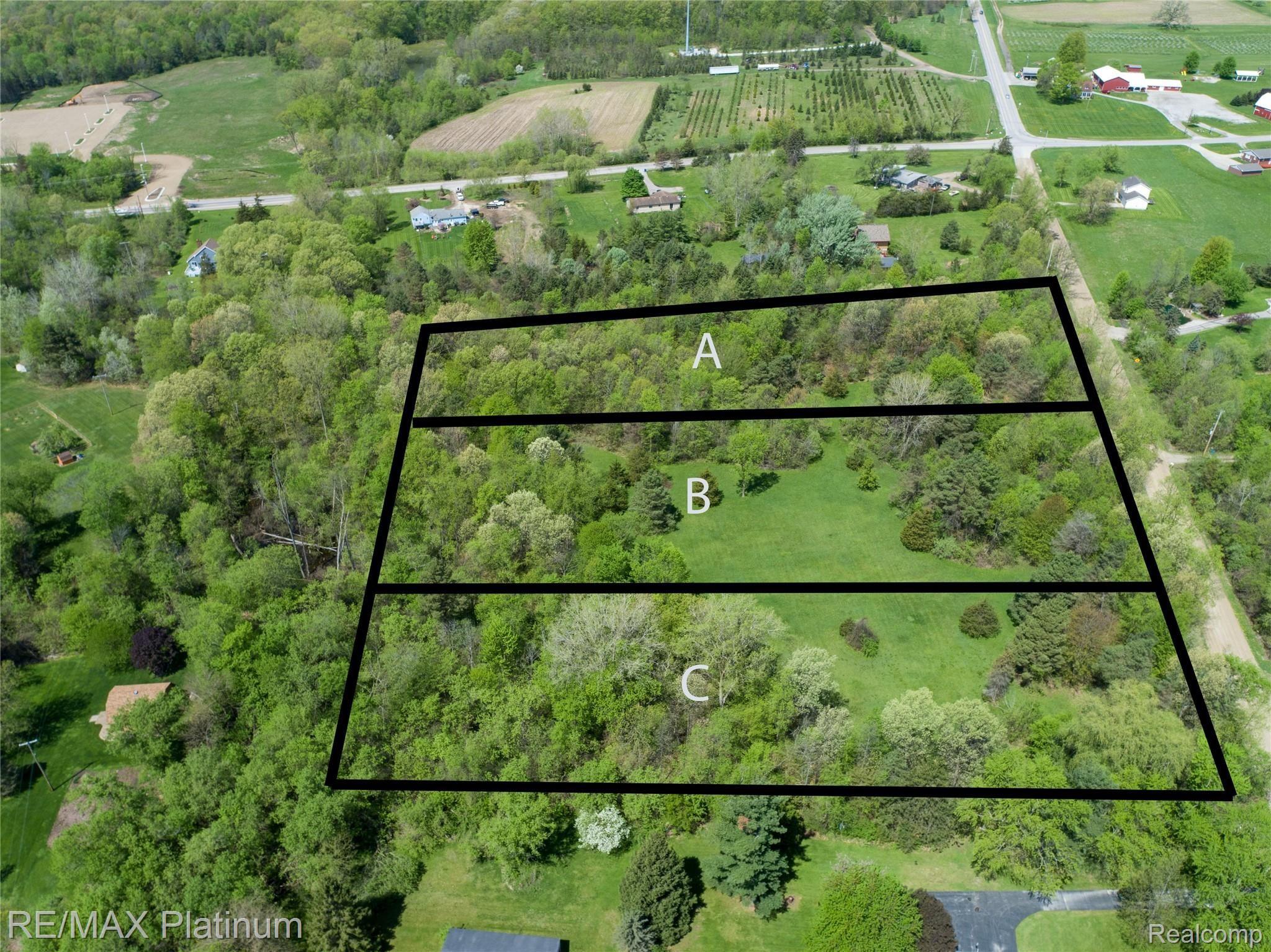 5449 Lobdell Road Fenton, MI 48430 - Photo 4 of 19 Lobdell Road Lots.jpg