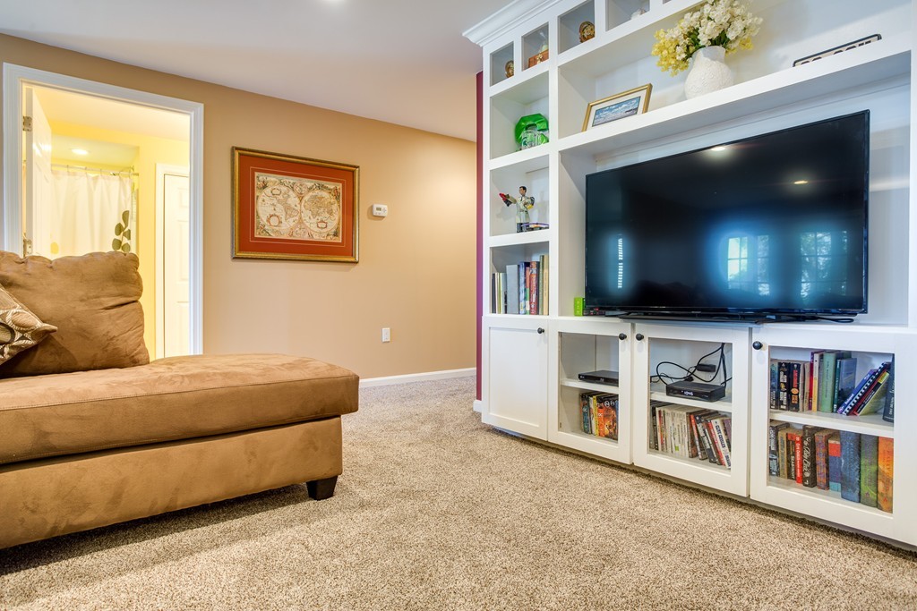 23 Shore Road North Reading, MA 01864 - Photo 18 of 28 Gallery Image 18