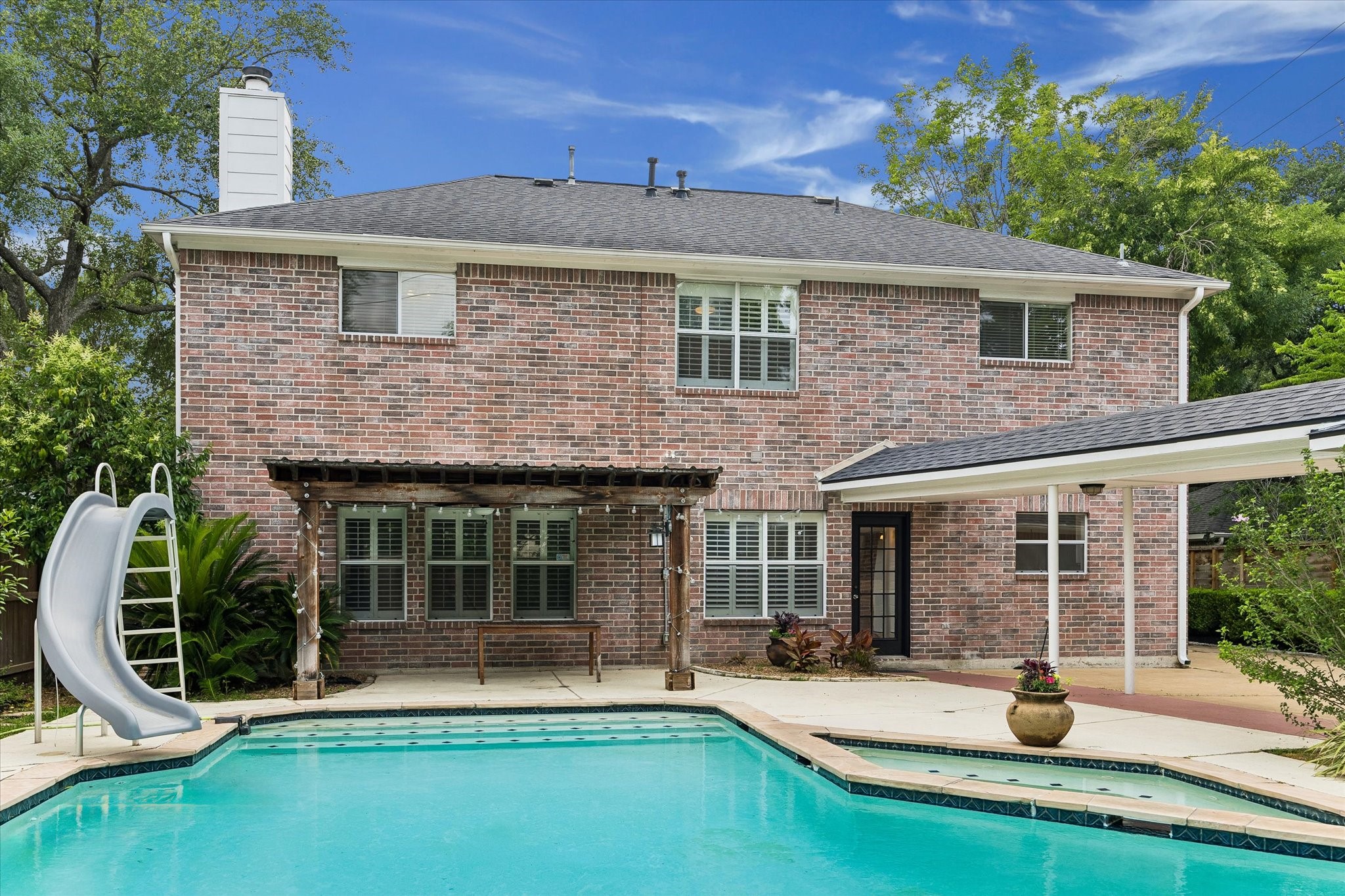 816 Anderson Street Bellaire, TX 77401 - Photo 44 of 45 Come see for yourself!