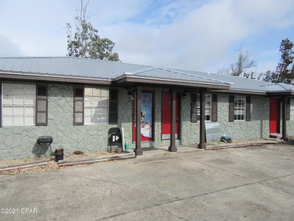 $995 | 2814 North Panama Avenue, Unit 7, Panama City, FL 32405