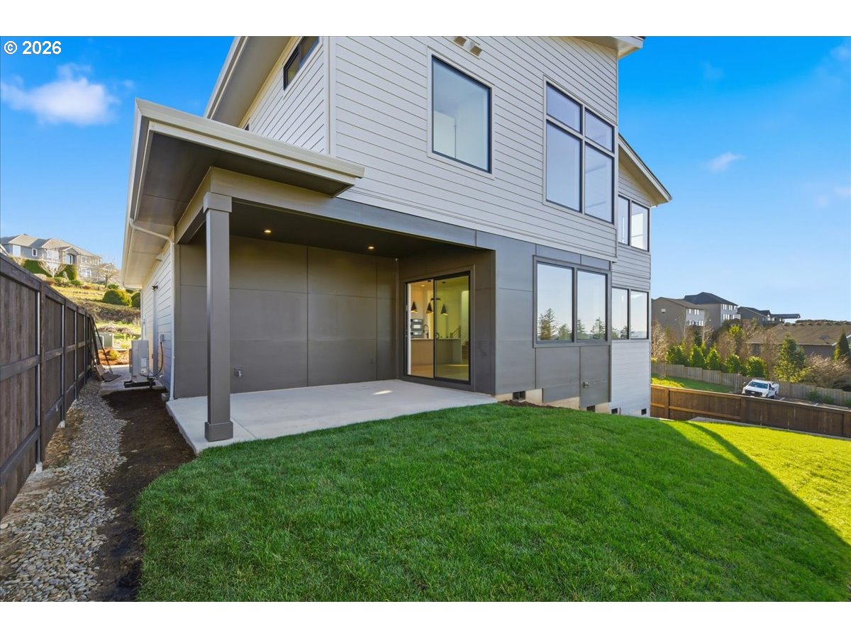 1597 Northwest Goodwin Street Camas, WA 98607 - Photo 43 of 44 a view of a back yard of the house