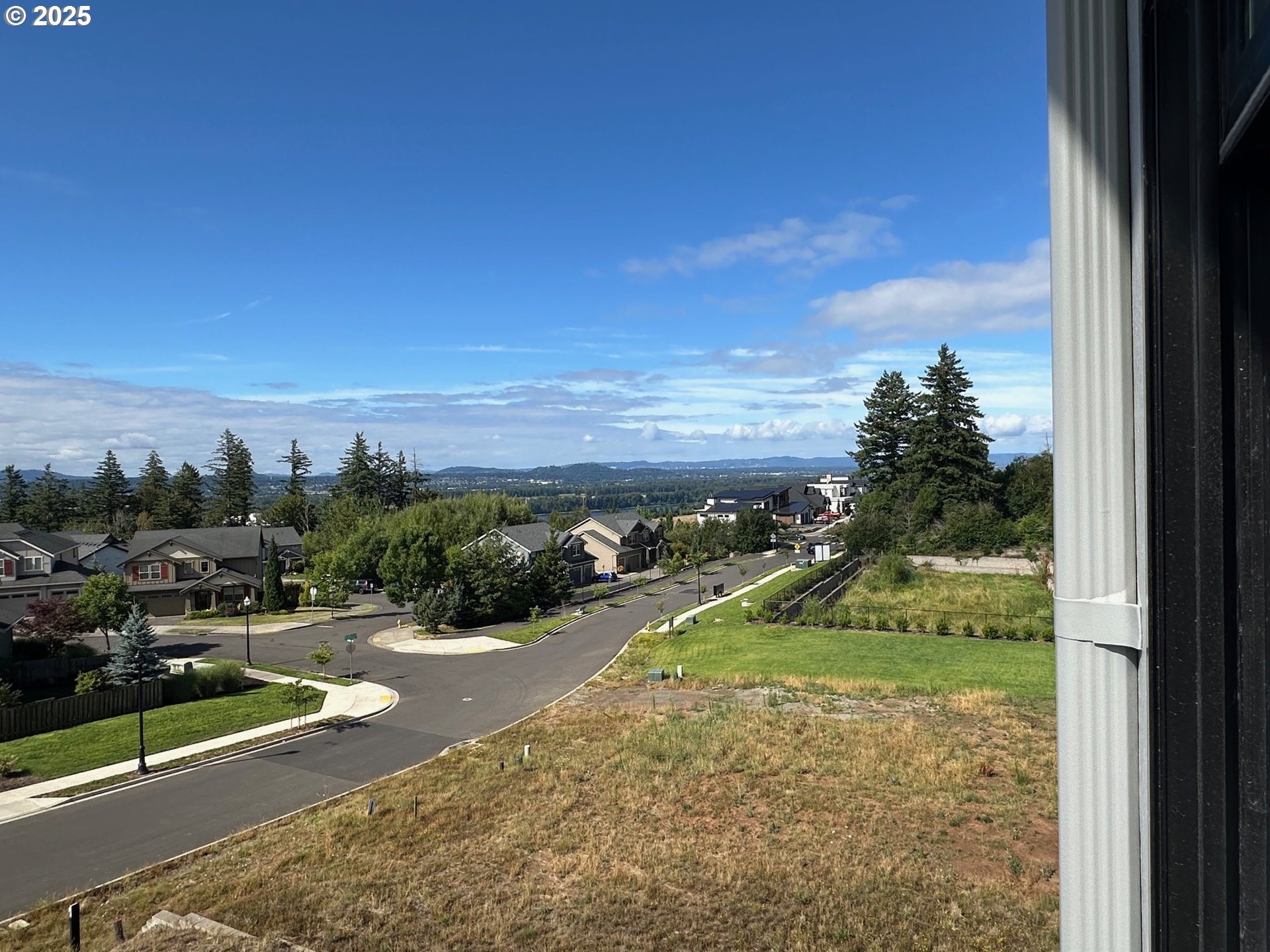 1597 Northwest Goodwin Street Camas, WA 98607 - Photo 6 of 6