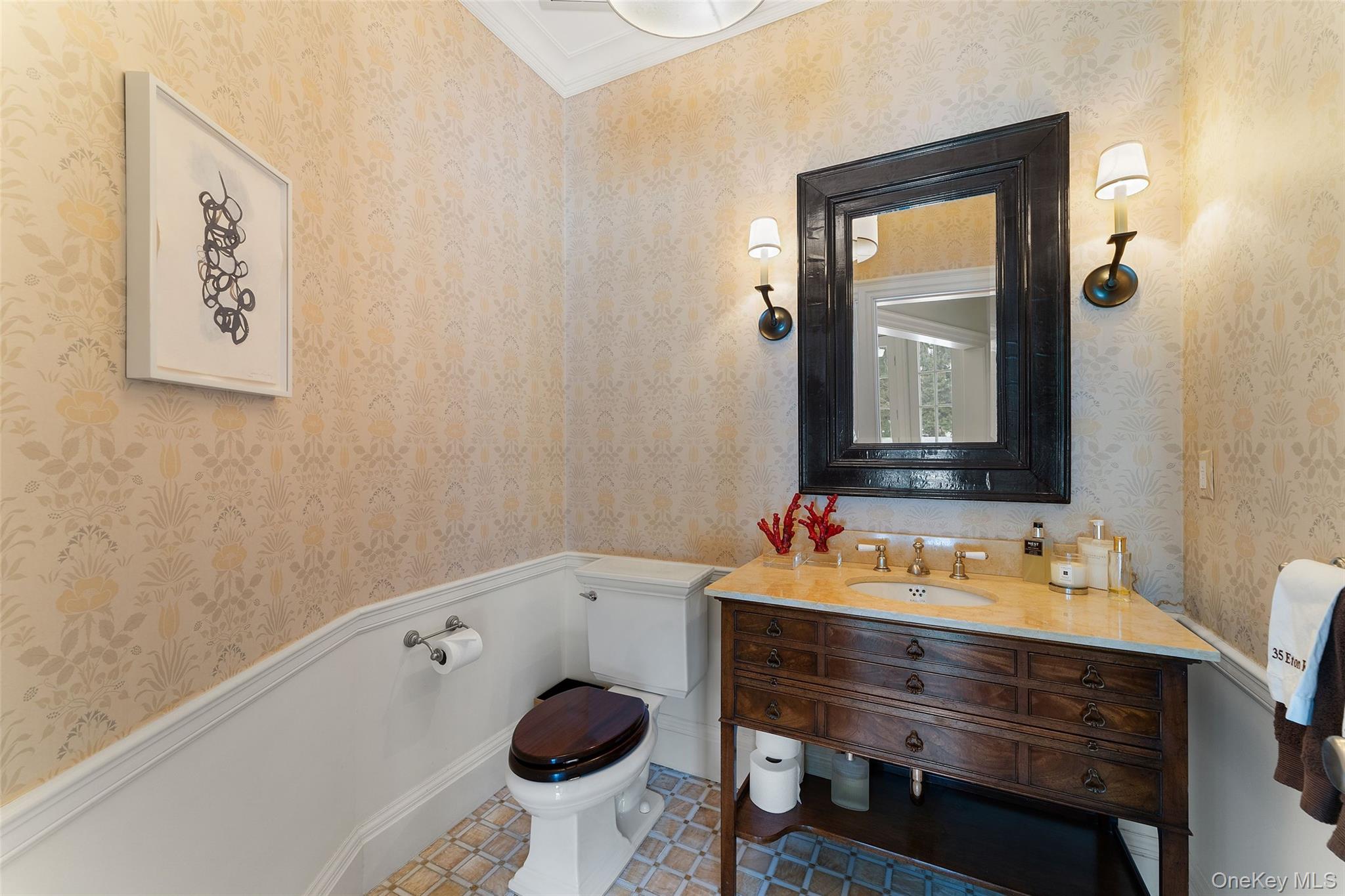 35 Eton Road Scarsdale, NY 10583 - Photo 9 of 43 Powder room