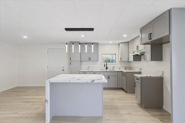 $175,000 | 43850 43850th Street East, Lancaster, CA 93535