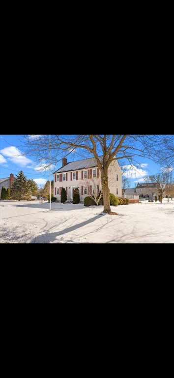 5 Vincent Road Attleboro, MA 02703 - Photo 2 of 32