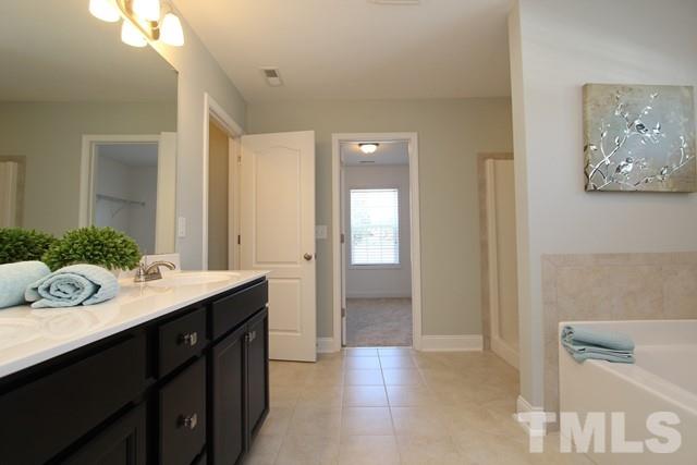 3442 Grosbeak Way Raleigh, NC 27616 - Photo 19 of 25