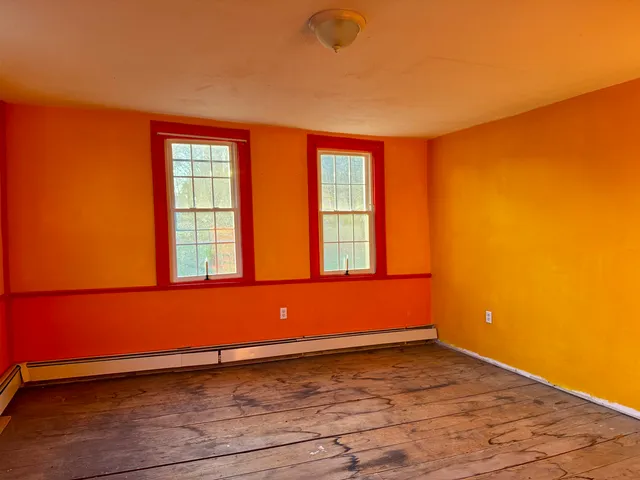 $290,000 | 14-16 Meetinghouse Hill Road, South Sutton, NH 03273