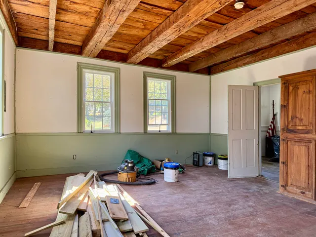 $290,000 | 14-16 Meetinghouse Hill Road, South Sutton, NH 03273