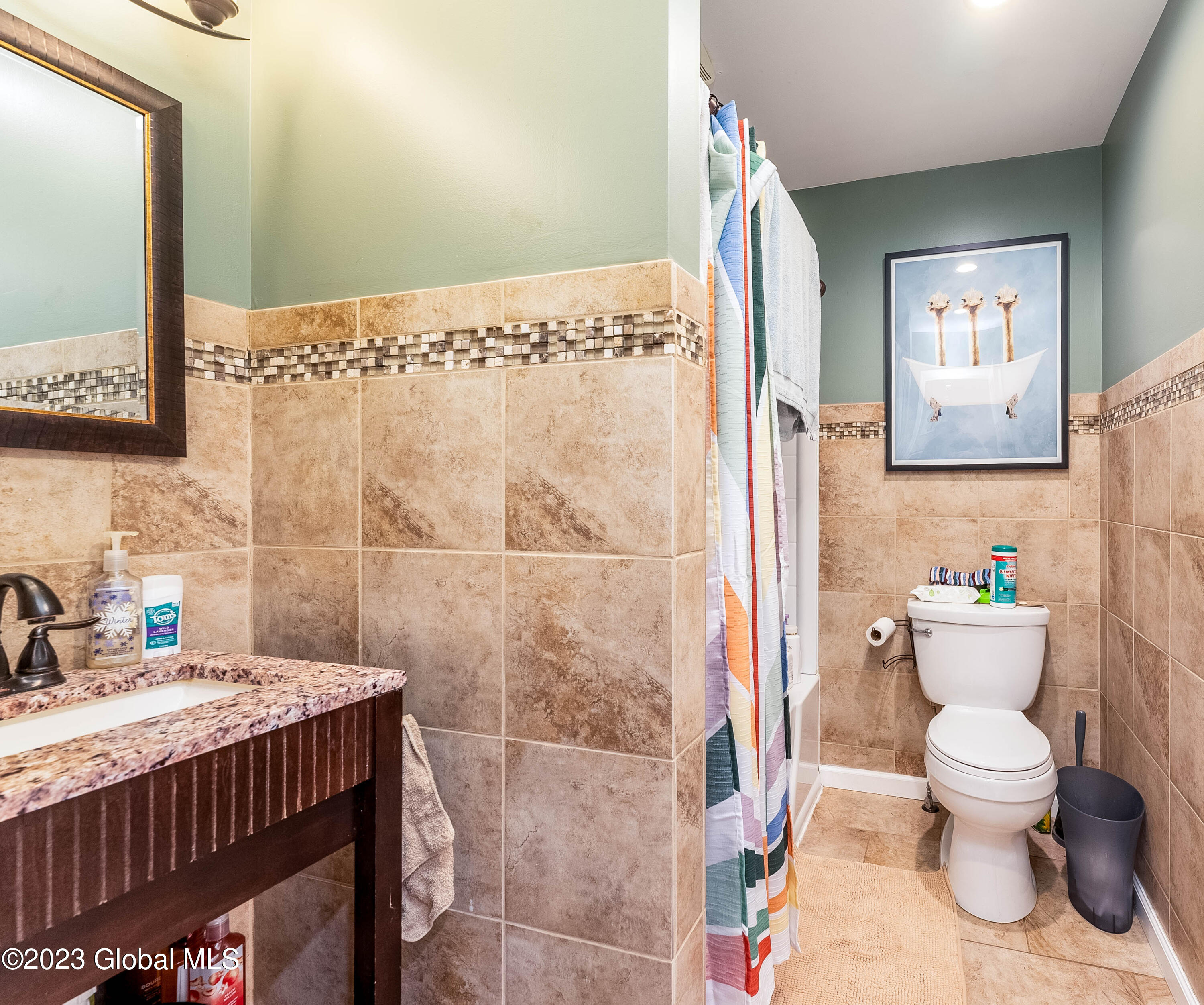 2 Geraldine Place Colonie, NY 12309 - Photo 11 of 38 DSC07798-Edit