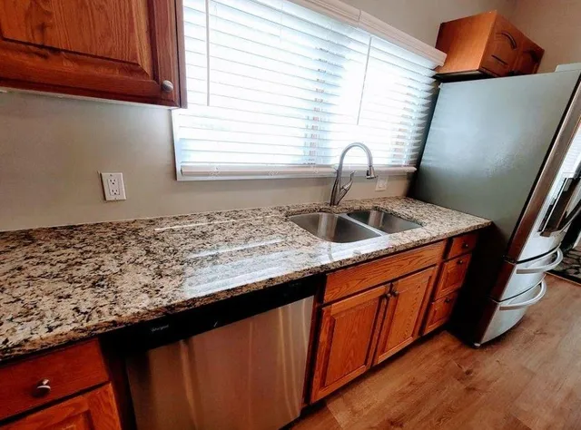 a close view of sink and tap