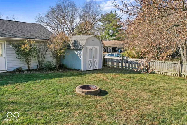 $315,000 | 8820 Deer Run Court, Indianapolis, IN 46256