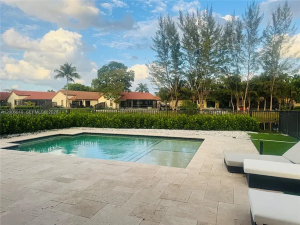 $6,990 | 865 Southwest 113th Lane, Pembroke Pines, FL 33025