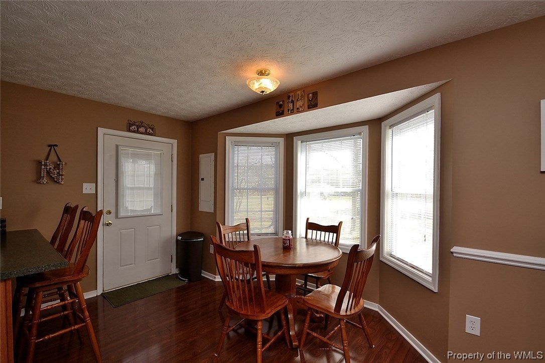 6071 Golden Wheel Road Providence Forge, VA 23140 - Photo 10 of 28 Gallery Image 10