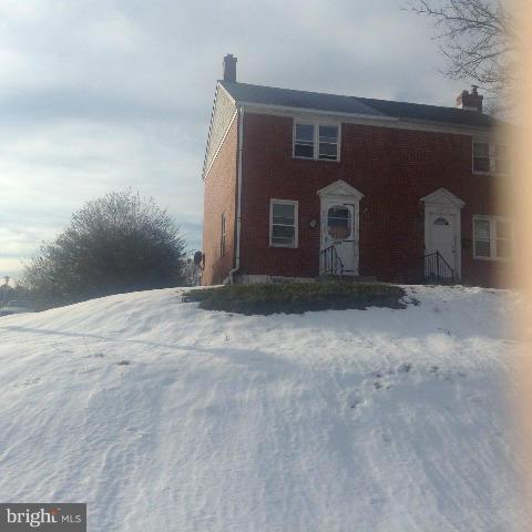 1074 Tunbridge Road Baltimore, MD 21212 - Photo 3 of 8 a front view of a house