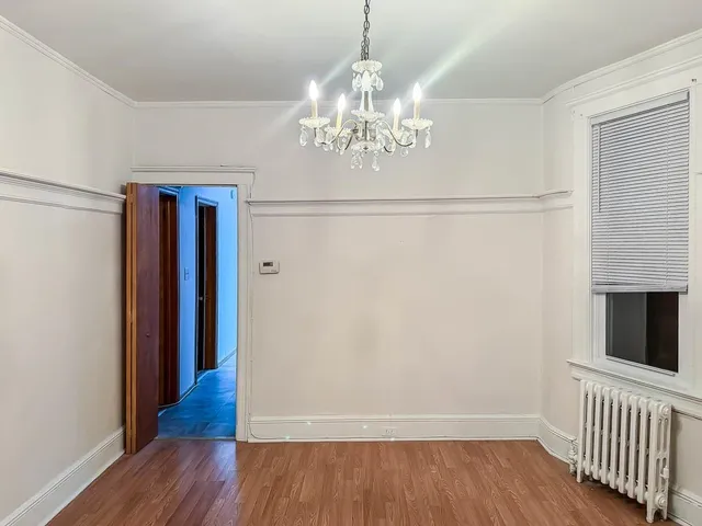 $2,200 | 186 Avenue C, Unit 1, Bayonne, NJ 07002