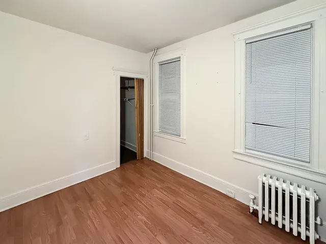 $2,200 | 186 Avenue C, Unit 1, Bayonne, NJ 07002