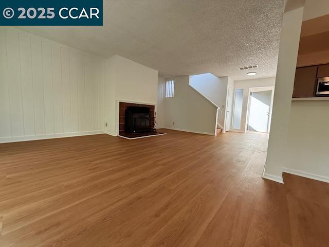 10 Tarn Court Hercules, CA 94547 - Photo 13 of 21 a view of a room with wooden floor