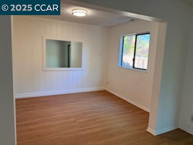 10 Tarn Court Hercules, CA 94547 - Photo 9 of 21 an empty room with a window