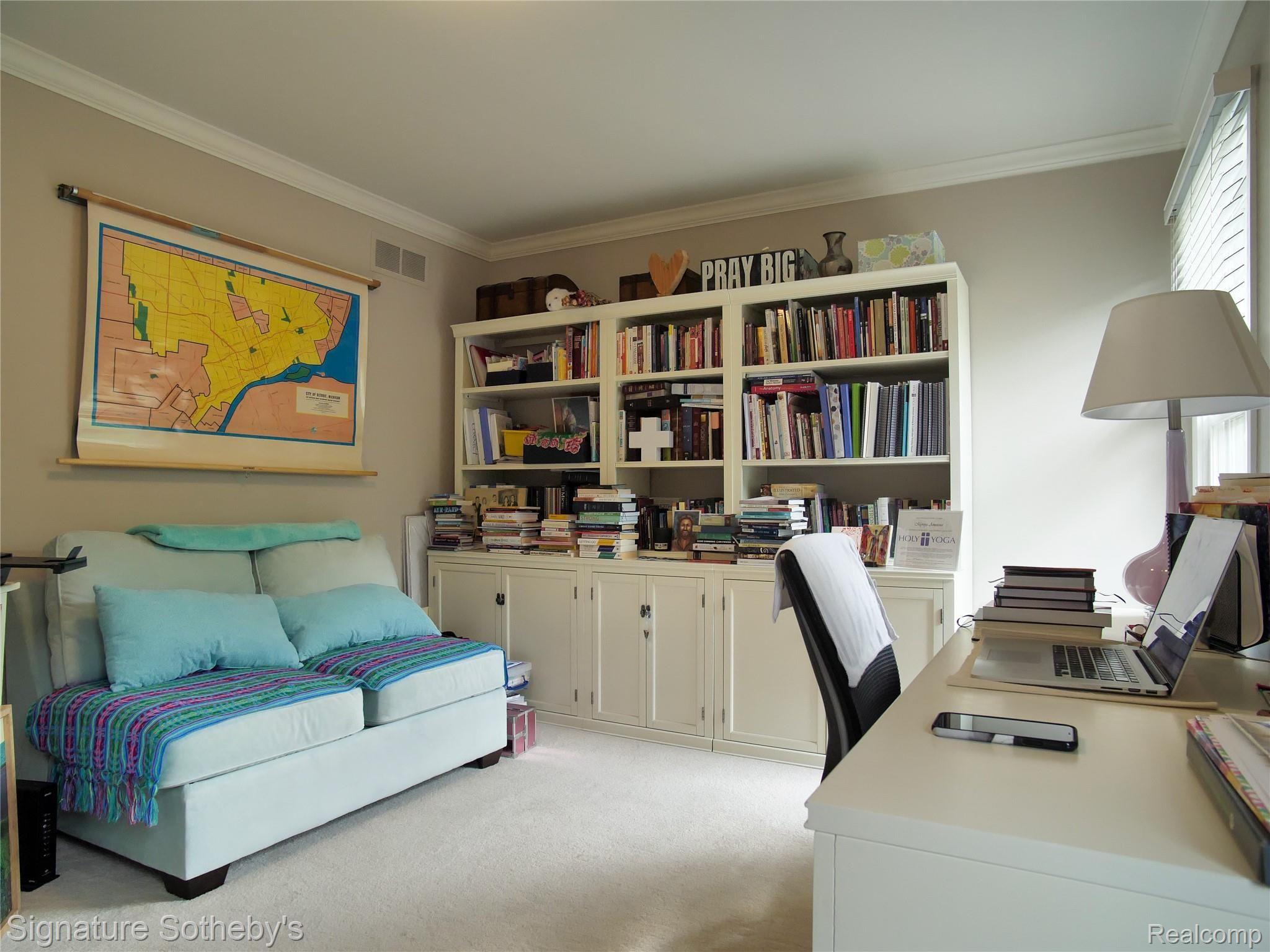 399 Neff Road Grosse Pointe, MI 48230 - Photo 40 of 52 31 - Office.jpg