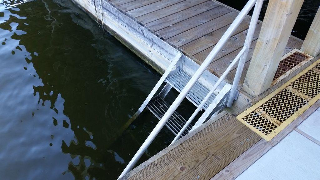 844 Beach Walk Boulevard Conroe, TX 77304 - Photo 11 of 20 a view of an outdoor space and deck